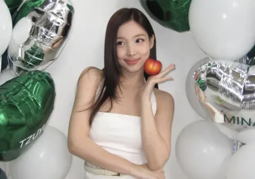 TWICE巡演強度太魔鬼！娜璉台上呆滯全被拍　跳舞沒笑容ONCE心碎