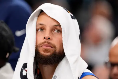 想我了嗎？柯瑞罰球快艇祭出湯普森嘲諷照干擾　強撐半場9投僅2中