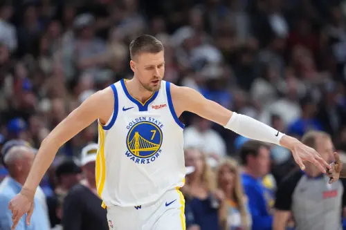 「波神」轟20分助勇士逆襲快艇！庫明加季中交易價值附加賽終浮現