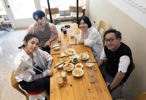 ▲林思宇（前左）、詹姆士（前右）、蔡燦得（後右）及黃偉晉（後左）一同踩點桃園、新竹景點。（圖／東森綜合台提供）