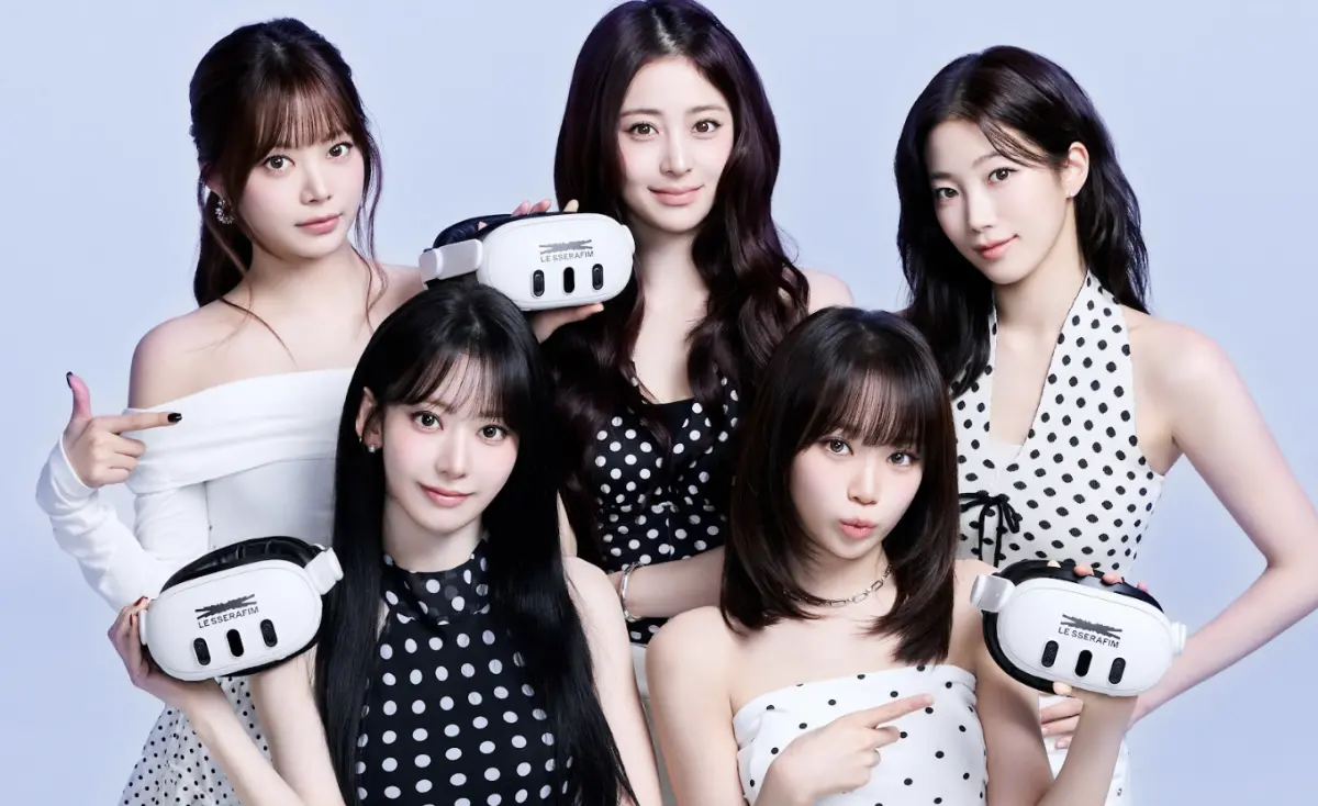 ▲LE SSERAFIM首部VR演唱會《LE SSERAFIM VR CONCERT: INVITATION》將於4月17日在台北、高雄威秀影城上映，為粉絲帶來全新感官體驗。（圖／威秀提供）