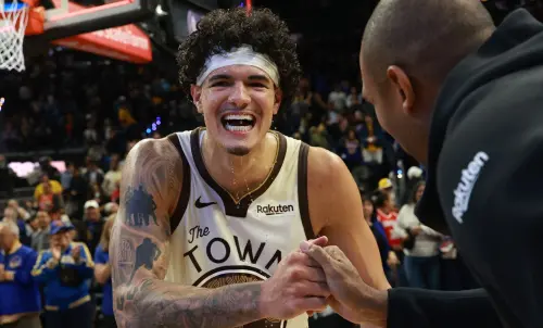 勇士逆轉13分細微關鍵！2主力成「無名英雄」　柯瑞最無助時有他