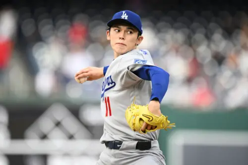 佐佐木朗希控球問題在軸心腳！日本名宿轟：只是往好球帶隨便亂投