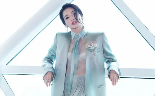 舒淇迎50歲！穿透視薄紗辣翻粉絲　釣出老公馮德倫貼心叮嚀超甜蜜