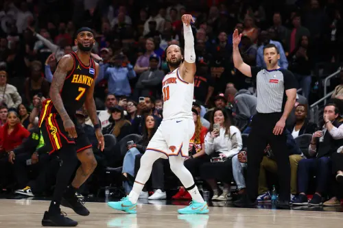 ▲布倫森本季場均繳出26分是尼克近年來的進攻核心，他也將成為尼克首輪對上亞特蘭大老鷹的核心人物。（圖／美聯社／達志影像）