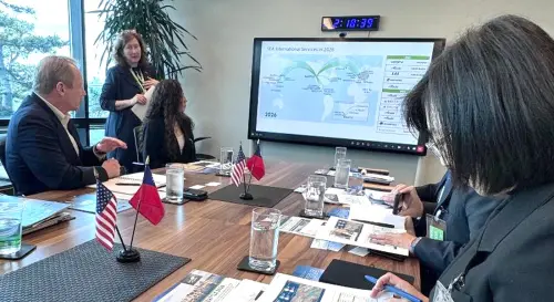 ▲台灣港務公司董事長周永暉率團拜訪西雅圖港務局，雙方就西雅圖港及台灣港群營運概況進行簡報，以及分享與交流。(圖／台灣港務公司提供)