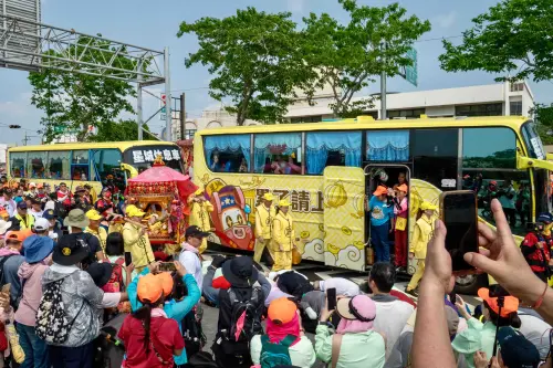 星城Online應援媽祖民俗盛典！「累了請上車」休息巴士幫信眾加油