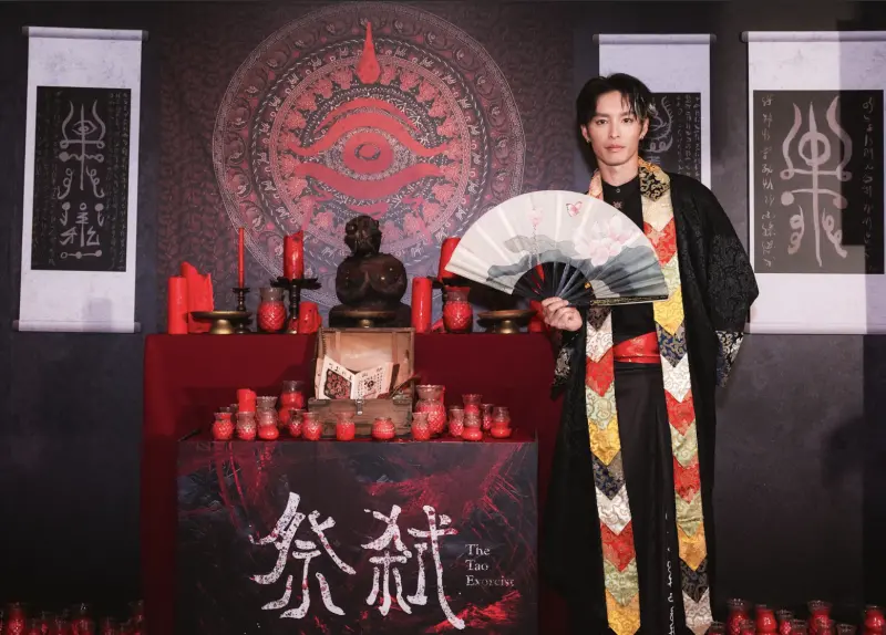 曹佑寧撞靈異事件！電視機自動打開　同房隊友竟倒頭大睡沒感覺　