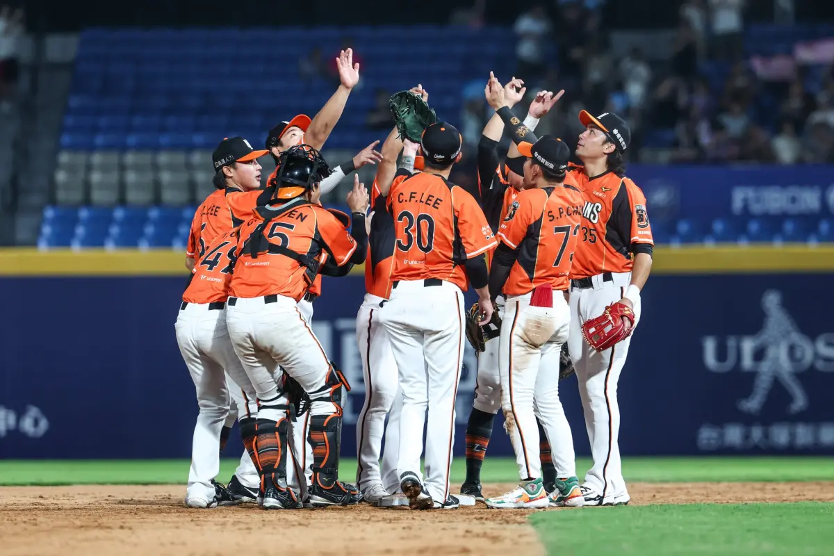 ▲統一獅本季首度作客新莊球場，靠著李丞齡的致勝安打，以9：5擊退富邦悍將，收下客場3連勝。（圖／統一獅提供,2026.4.17）