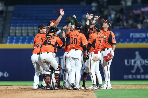 范國宸追平砲成空包彈！李丞齡致勝安破富邦　統一9：5喜收3連勝