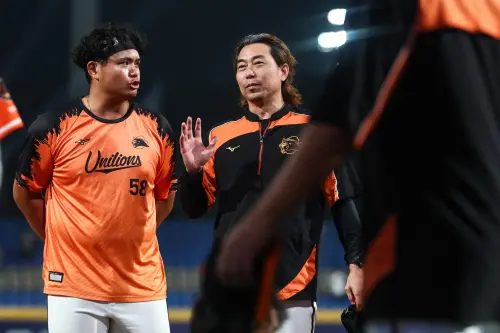 林岳平賽後與胡智爲交換意見！直言對王念好、葉子霆的打席最可惜