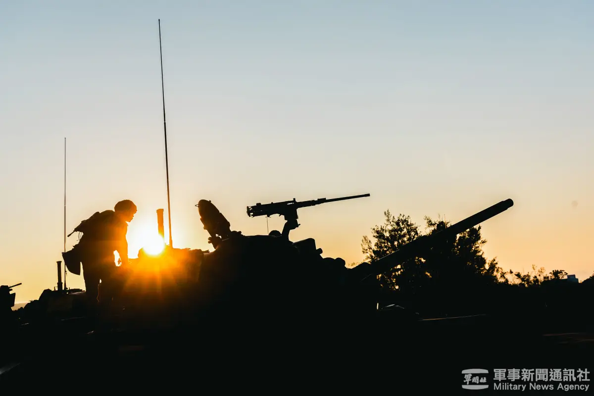 Experts warn Taiwan's defense credibility at stake in budget showdown