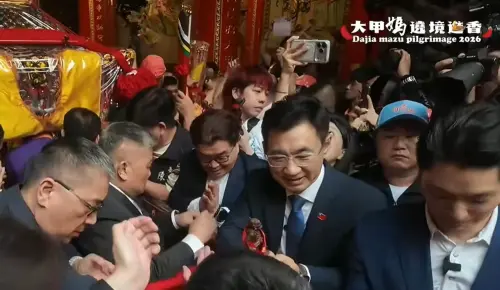 大甲媽祖上轎「千里眼墜地」！命理師認警訊　2點注意：眼光放遠