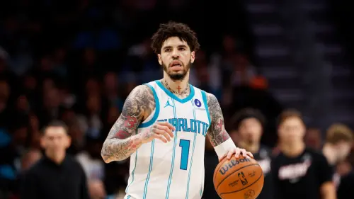 鮑爾親曝未道歉真相！在更衣室等到阿德巴約洗澡：他說會再連繫我