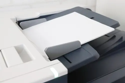 ▲有民眾提到，認識的影印店「印1張只要1元」，不解如何靠微薄的收入繼續營業。（圖／取自photoAC）