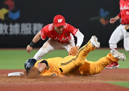 ▲味全龍總教練葉君璋直言，若沒抓到陳俊秀，結果可能會不同。（圖／味全龍提供,2026.4.18）