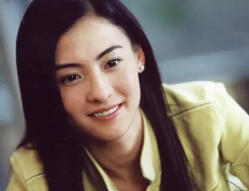 ▲張柏芝外型絕佳，演技天分也高，前途曾經備受看好，在香港也是又拍戲又出唱片，一度成為青春玉女代表。（圖／摘自HKMDB）