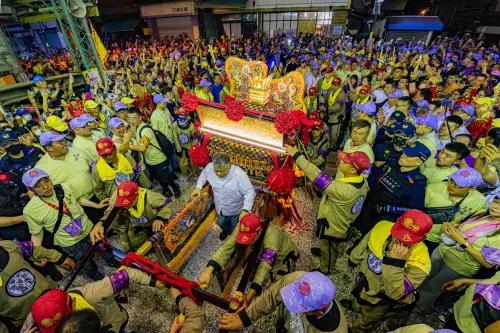 「大甲格鬥盃」開打！延誤7.5小時創最晚紀錄　民俗專家預言成真