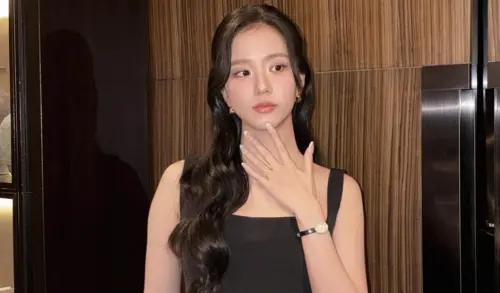 ▲Jisoo（如圖）的哥哥疑似強制猥褻女直播主，還有自稱妻子的人跳出來指控家暴，昨日Jisoo透過官方聲明劃清界線。（圖／IG@sooyaaa__）