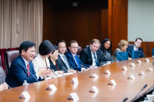 ▲林佳龍強調面對複雜的國際局勢，台灣正透過「加值外交」將實力轉化為國際影響力。（圖／林佳龍臉書）