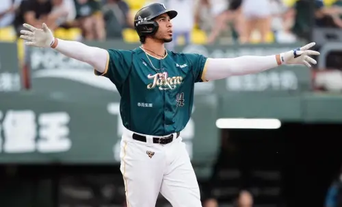 魔鷹又開砲、陳文杰敲致勝安！台鋼5：4氣走樂天　黃子鵬成功敗逃