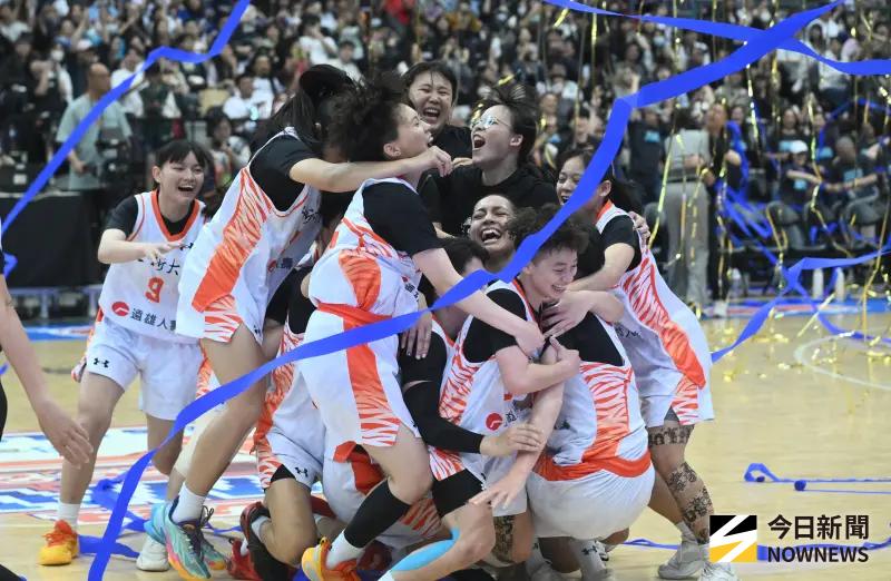 世新勇奪UBA隊史第6冠！延長賽66：61氣走文化　李恩芯24分難救主