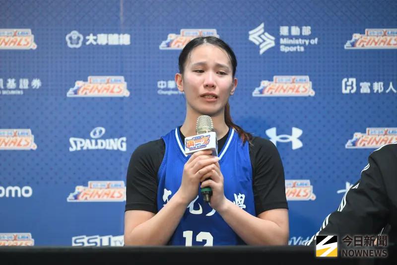 文化決賽為何輸球？遺憾讓李恩芯哽咽　王玥媞淚灑小巨蛋：沒扛住