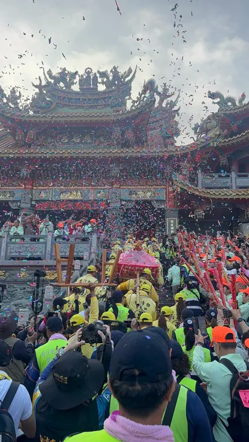 ▲白沙屯媽祖上午6時46分停駕在通霄通灣里慈后宮。（圖／白沙屯拱天宮）