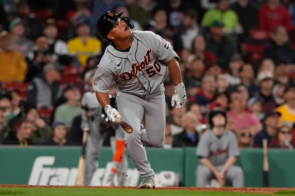 ▲效力於MLB底特律老虎的旅美好手李灝宇，在今（20）日老虎對上紅襪的比賽擔任先發三壘手打第8棒，此戰李灝宇繳出4支0吞2K的表現，大聯盟首安仍為出爐，終場老虎以6：2擊敗紅襪。（圖／美聯社／達志影像）