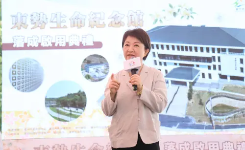 柯文哲疑被噴辣椒水！警進行地毯式比對中　盧秀燕：很快有結果