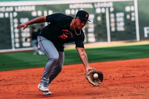 ▲李灝宇正式加入「台將大聯盟安打俱樂部」，成為繼陳金鋒、曹錦輝、郭泓志、王建民、胡金龍、林哲瑄、陳偉殷、林子偉及張育成之後，台灣史上第10位在最高殿堂敲安的選手。