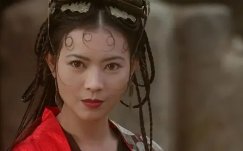 ▲狄鶯曾在節目中自爆踹飛演員藍潔瑛（如圖）。（圖／微博@沈團）