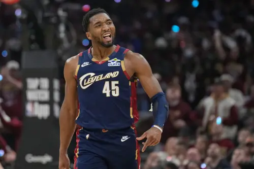 ▲騎士三巨頭火力全開，米契爾（Donovan Mitchell）砍下全場最高30分。（圖／美聯社／達志影像）