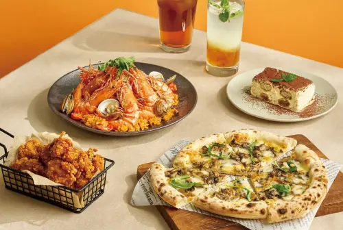 ▲Tino's堤諾義大利披薩也有母親節優惠，預購蛋糕免費送「披薩買一送一」優惠券。（圖／翻攝自堤諾FB）