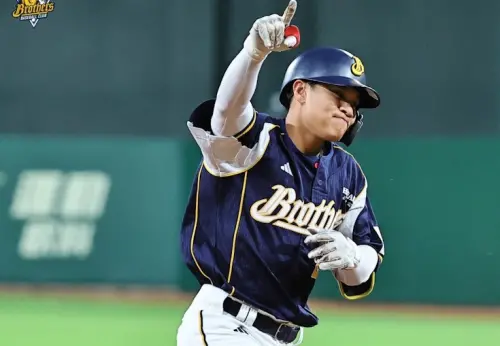 張仁瑋首局首打席開轟！中信兄弟團隊8轟並列第3　1：0領先統一獅