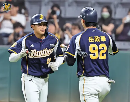 ▲現年22歲的張仁瑋，出生於台南市，是2021年中華職棒季中選秀會中信兄弟的第三指名。（圖／中信兄弟提供）