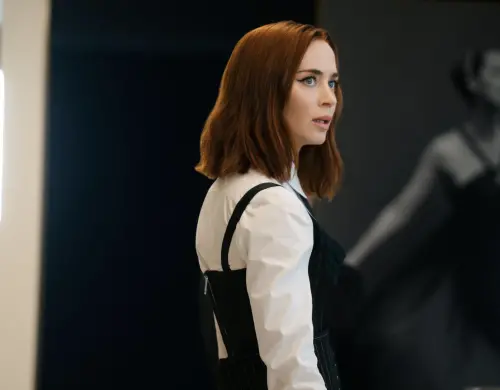 ▲艾蜜莉布朗在《穿著Prada的惡魔2》角色地位大翻身，成為一大看點。（圖／二十世紀影業提供）