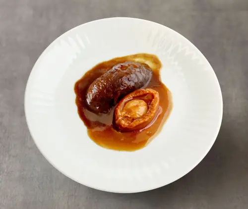 ▲點水樓宣告推出春季新菜，圖為「吉品鮑烏參」。（圖／點水樓提供）