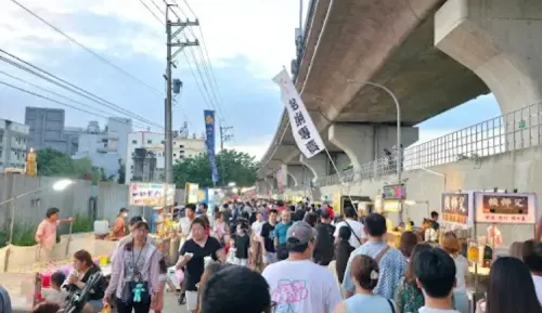 ▲新竹竹東夜市雖然不在重點觀光區，但每週六營業時總是擠滿旅客，內行老饕都知道這裡是覓食好去處。（圖/Google評價）