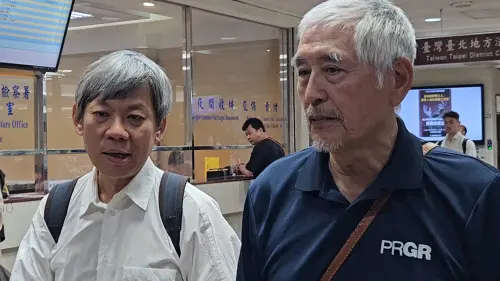 ▲車主不願去掉修車費的零頭5498元， 因此開庭爭論20分鐘陷入僵局，最終柯一正同意11萬5498元全額賠償，讓車主撤回告訴。（圖／記者劉松霖攝）