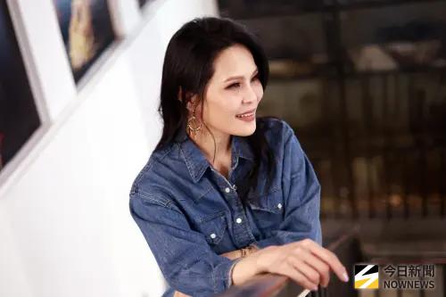 ▲周蕙（如圖）出道27年，總算要首次登上小巨蛋開唱，她表示一切來得剛剛好。（圖／記者吳翊緁攝影）