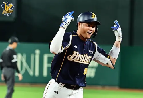 兄弟今年首度連勝！羅戈奪本季首勝、宋晟睿開轟　7：2逆轉退統一