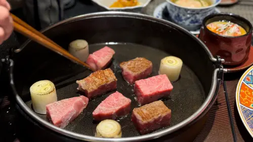 ▲祇園・禪院推出隱藏版「厚切和牛壽喜燒」。（圖／記者蕭涵云攝）