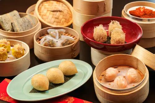 ▲到故宮晶華晚餐時段也也吃得到晶華軒的招牌港點，活動只到5月底。（圖／晶華酒店提供）