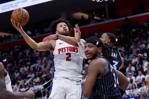 等18年了！活塞主場季後賽終獲勝　窒息防守強勢回歸暫滅魔術希望