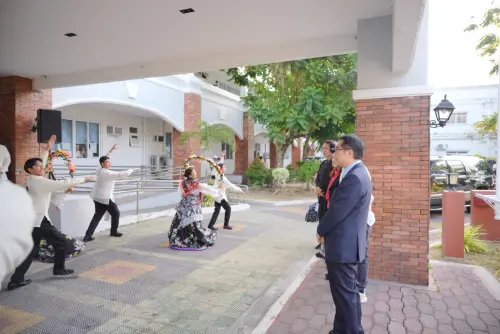 ▲加美地市以熱情的當地舞蹈迎接姊妹市台南市。（圖／南市府提供）