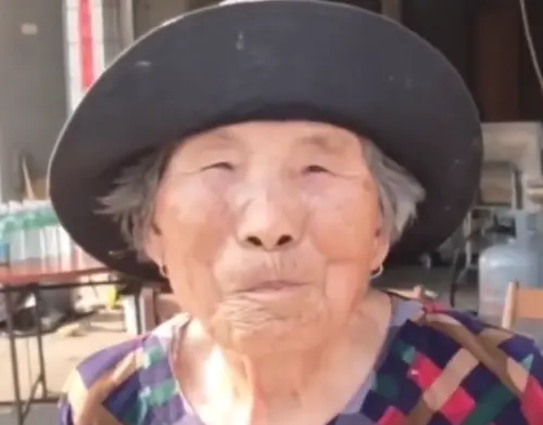 北港紅龜粿阿嬤離世！白沙屯媽祖進香最暖身影成絕響　香燈腳淚別