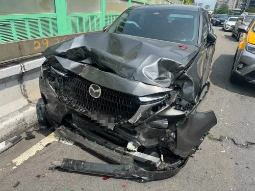 ▲這起車禍一共造成1人受傷、3人身體不適自行就醫。（圖／警方提供）