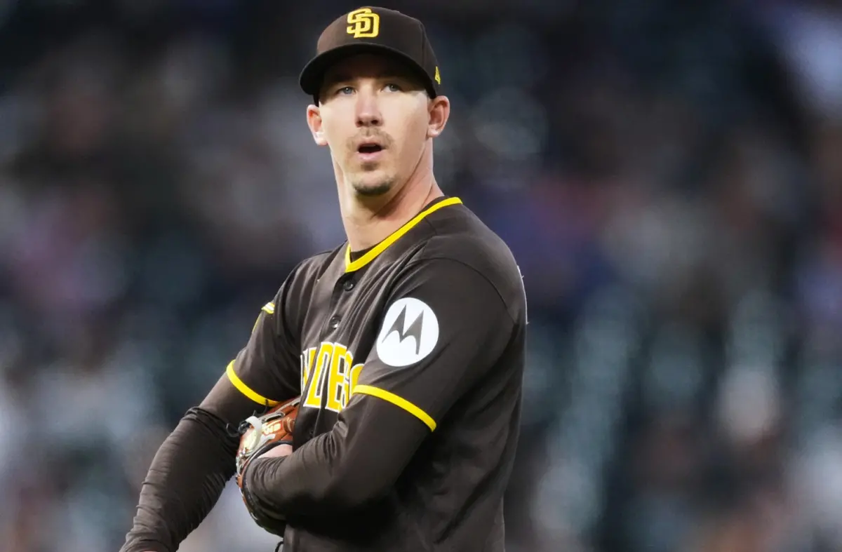 ▲「前道奇少主」比尤勒（Walker Buehler），今年轉戰教士，稍早先發被洛磯打爆，僅撐2.2局就慘失4分退場。（圖／美聯社／達志影像）