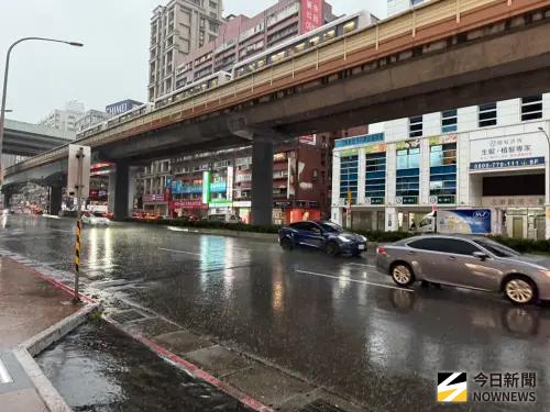 9/5天氣預報》科羅旺外圍雲系持續炸雨！首波東北季風下周三報到